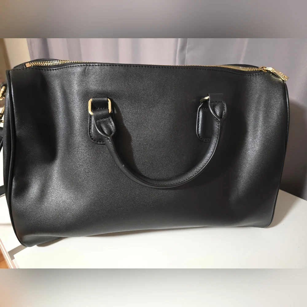 ❗️❗️Love Moschino Bag ❗️authentic❗️ - Picture 4 of 6